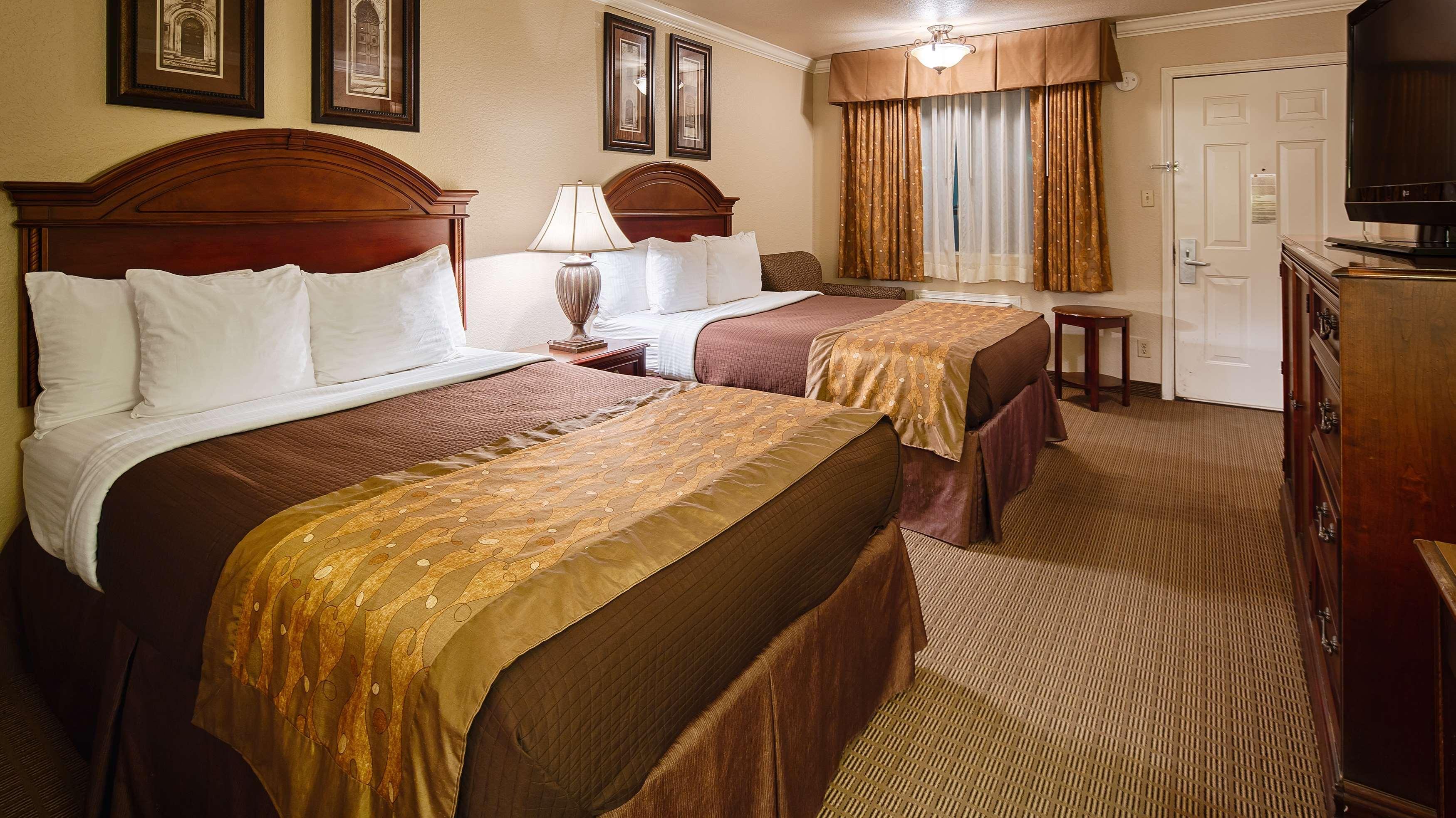 Best Western Inn Of МакАлестър Екстериор снимка